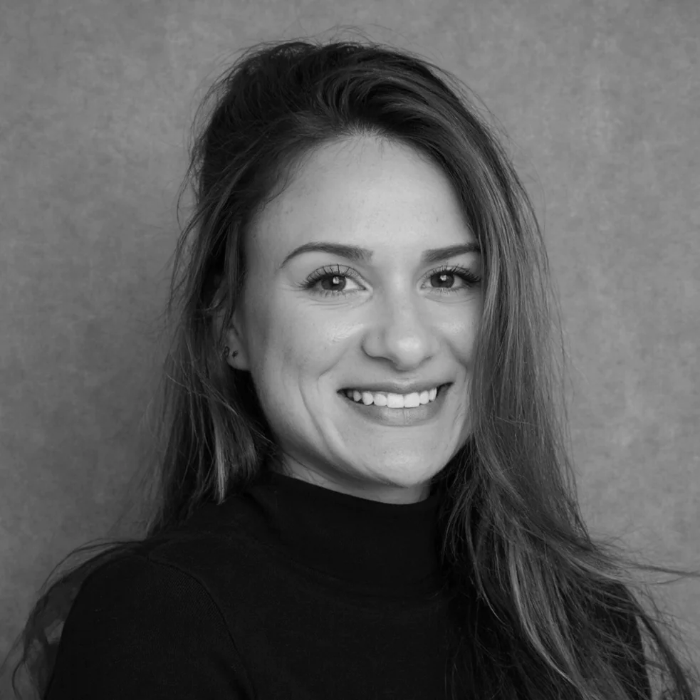 Elizabeth Recker