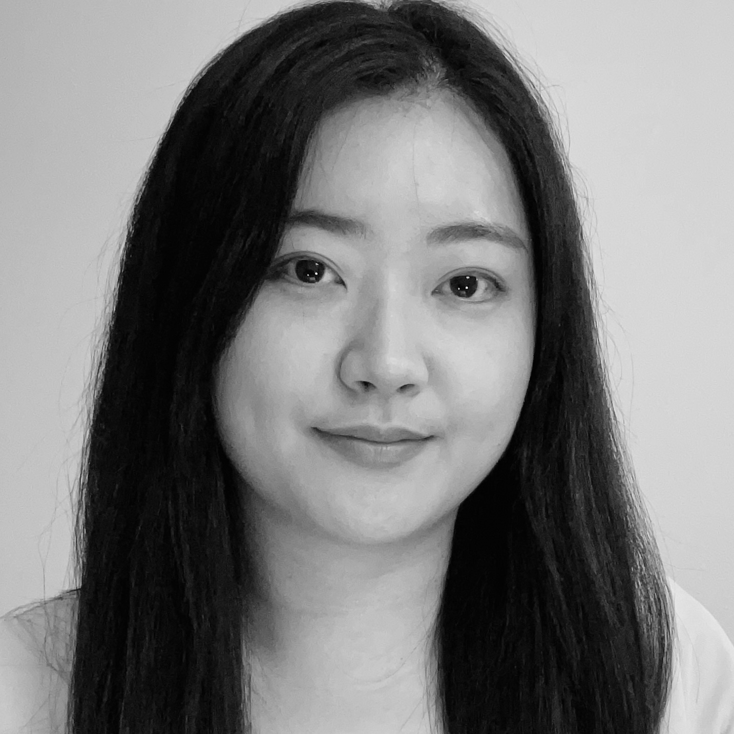 Jee Min Lee